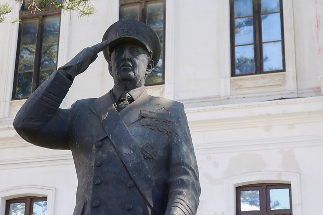 En este momento estás viendo Comunicado para retirar estatua de Toribio Merino en Valparaíso.